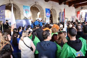 Στους δρόμους οι Ηρακλειώτες για το Κυνήγι Κρυμμένου Θησαυρού