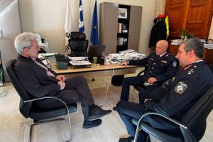 Συνάντηση του Αλέξη Καλοκαιρινού με το νέο Γενικό Περιφερειακό Αστυνομικό Διευθυντή Κρήτης