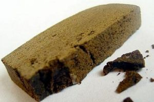 Κυκλοφορούσε με… σοκολάτα χασίς στην τσέπη του