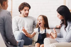 Πώς θα ηρεμήσετε ένα θυμωμένο παιδί – Τα tips των ειδικών