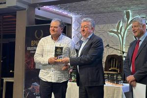 Στην τελετή απονομής των Επιχειρηματικών Βραβείων του Επιμελητηρίου Ρεθύμνου ο Σταύρος Αρναουτάκης