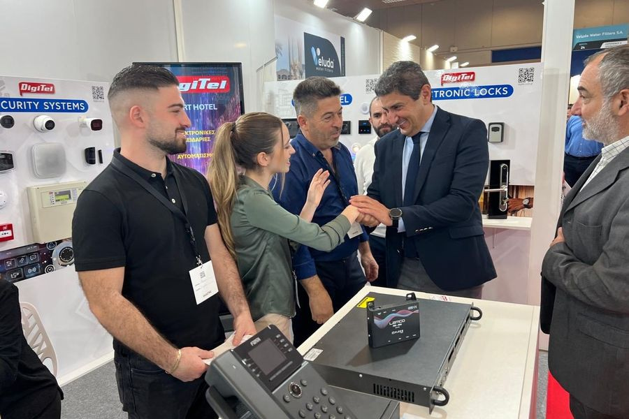 Επίσκεψη του Λευτέρη Αυγενάκη στο “Gastronomy Village”