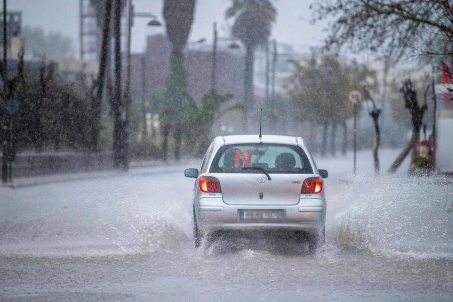 Κακοκαιρία με έναν νεκρό στην Κομοτηνή