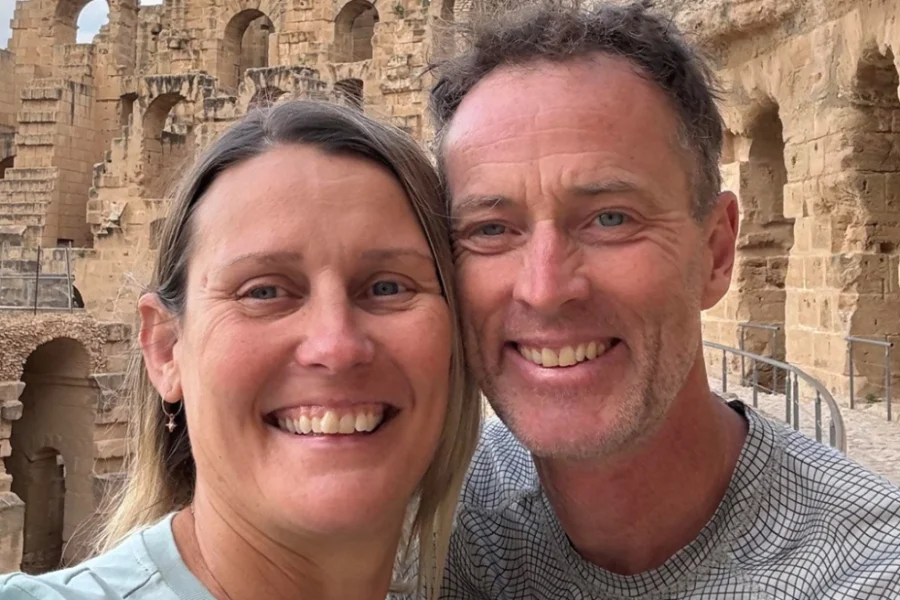 Ζευγάρι Βρετανών καταδικάσθηκε σε κάθειρξη 10 ετών στο Ιράν: Η δίκη τους κράτησε μόνο 3 ώρες, λέει ο γιος τους