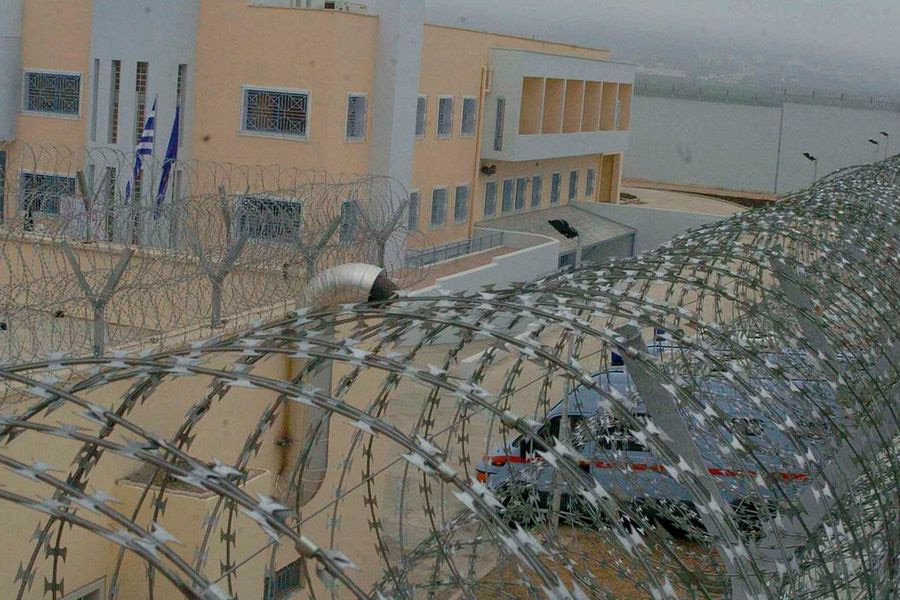 Φυλακές Δομοκού: Συμβόλαιο θανάτου από τη Ζάκυνθο «βλέπουν» οι αρχές τη δολοφονία ισοβίτη