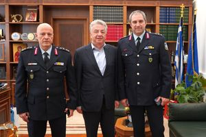 Επίσκεψη του νέου Γενικού Περιφερειακού Αστυνομικού Διευθυντή Κρήτης στον Περιφερειάρχη Κρήτης