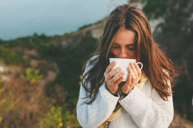 Φούσκωμα: Καταπολεμήστε το φυσικά με εννέα θαυματουργά βότανα