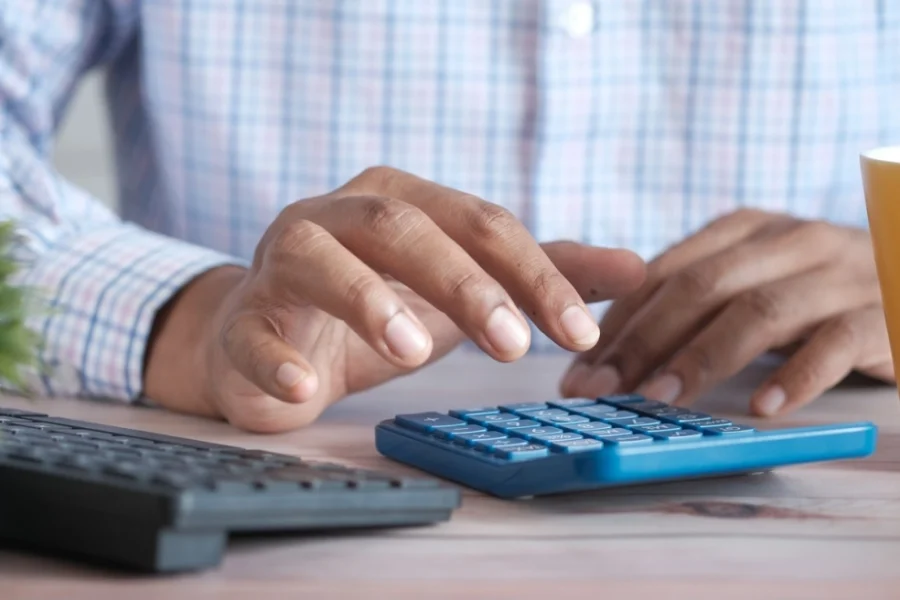 Φορολογικές δηλώσεις 2026: Πώς διασφαλίζεται η έκπτωση 4% και τα λάθη που κοστίζουν φόρο