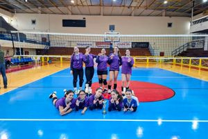 Πρωταθλητής Κρήτης στο βόλεϊ κοριτσιών 	το ΓΕΛ Μελεσσών