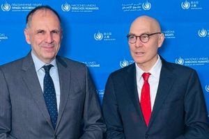 Συνάντηση Γεραπετρίτη με τον Ύπατο Αρμοστή του ΟΗΕ για τα Ανθρώπινα Δικαιώματα