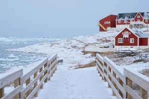 Η παράξενη περίπτωση της Γροιλανδίας -Είναι το μόνο μέρος στον κόσμο όπου η στάθμη της θάλασσας πέφτει