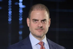 Νέο μέλος του ΔΣ του Ινστιτούτου Δημόσιας Πολιτικής Deon ο Ιωάννης Σαρακάκης