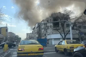 Ιράν: Στόχος τα γραφεία του Χαμενεΐ στην επίθεση του Ισραήλ