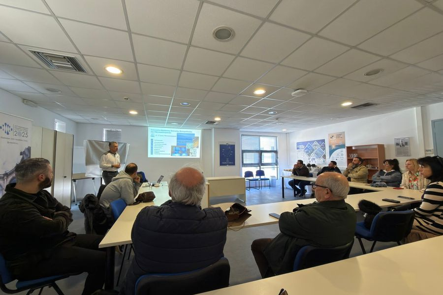 Στο ΕΛΚΕΘΕ η Λέσχη Αρχιμαγείρων Κρήτης για τη σύνδεση της ιχθυοκαλλιέργειας με την τοπική γαστρονομία