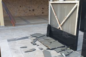 Καισαριανή: Βανδάλισαν το μνημείο των εκτελεσθέντων