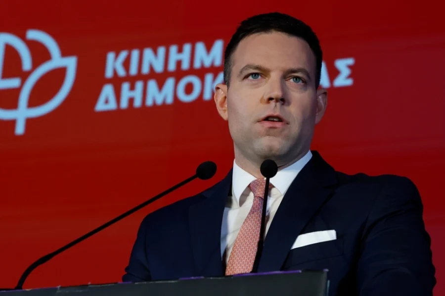 Ο Κασσελάκης προτείνει να μετονομαστεί το κόμμα του σε Δημοκράτες – Προοδευτικό Κέντρο