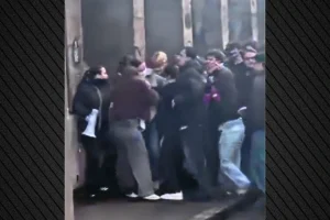 Άγρια συμπλοκή στη Λυών: Αντιφασίστες εναντίον εθνικιστών, εγκεφαλικά νεκρός ένας 23χρονος