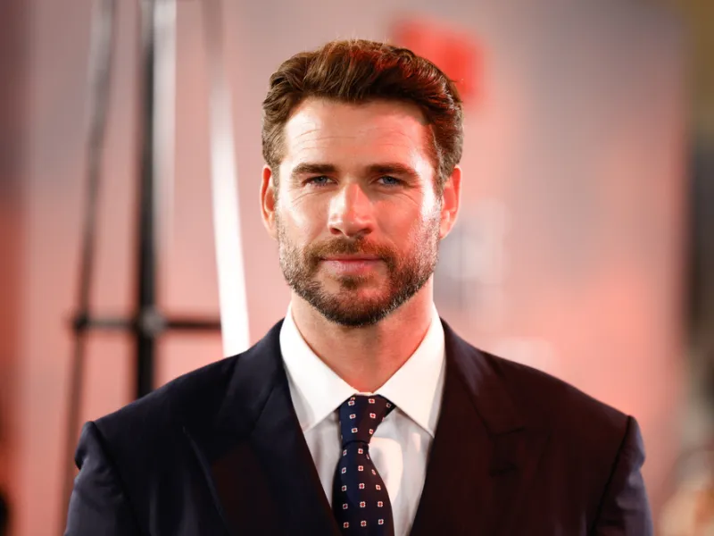 Με Χέμσγουορθ και Γουίστ το «Non Compos Mentis» – Η νέα ταινία του Πολ Σρέιντερ