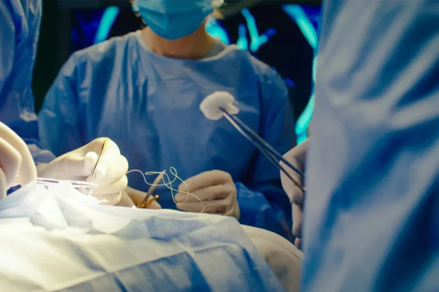 Ιταλία: Σβήνουν οι ελπίδες για τον 2χρονο Τομάζο, του έκαναν μεταμόσχευση με καρδιά που καταστράφηκε γιατί την άφησαν σε ξηρό πάγο