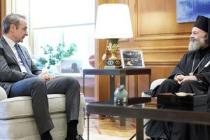 Μητσοτάκης σε αρχιεπίσκοπο Αυστραλίας: Μεγάλη κατάκτηση η επιστολική ψήφος των ομογενών, ελπίζουμε να ψηφιστεί με αυξημένη πλειοψηφία