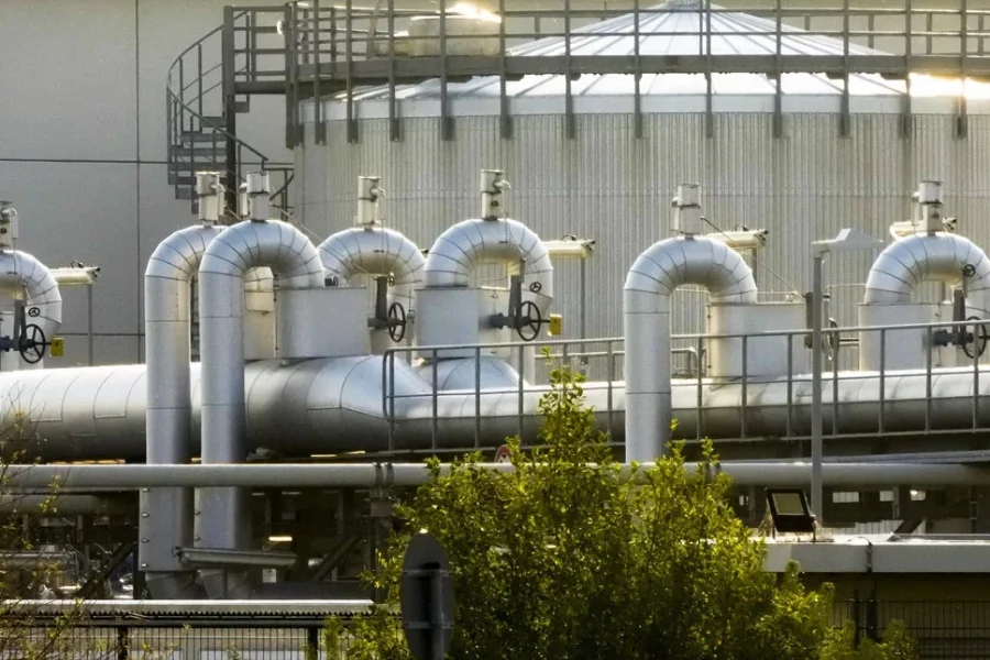 Επίσημα νόμος της ΕΕ η απαγόρευση του ρωσικού φυσικού αερίου