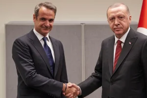 Σε κλίμα ηρεμίας, αλλά με καθαρές κόκκινες γραμμές πάει στην Αγκυρα ο Κ. Μητσοτάκης