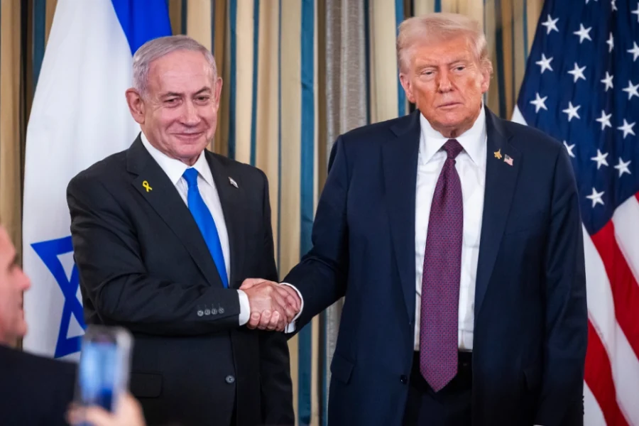 Τραμπ μετά τη συνάντηση με Νετανιάχου: Καμία οριστική απόφαση για Ιράν, θέλω να συνεχιστούν οι συνομιλίες