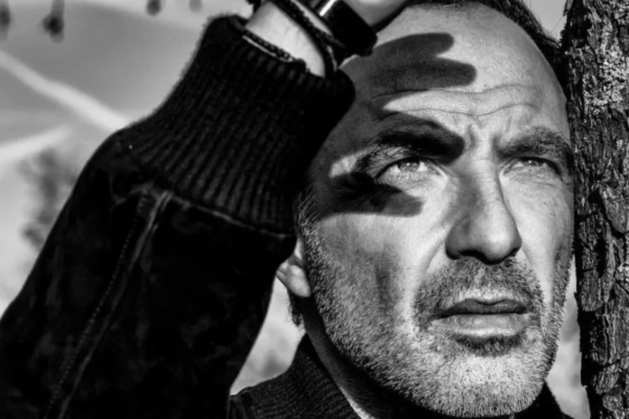 Ο Νίκος Αλιάγας στη Le Point απαντά τι σημαίνει να είσαι Έλληνας -Όσα λέει για Καβάφη, Ελύτη και Αρβελέρ