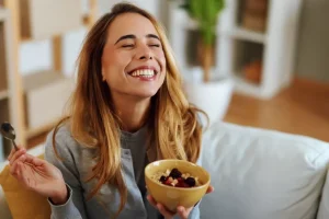 Ρίξτε τη χοληστερόλη με έξυπνη δίαιτα σε 2 μέρες – Η βρώμη είναι το μυστικό