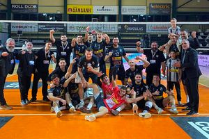 Volley League: Αλύγιστος ο ΟΦΗ κέρδισε τον Φλοίσβο με ανατροπή