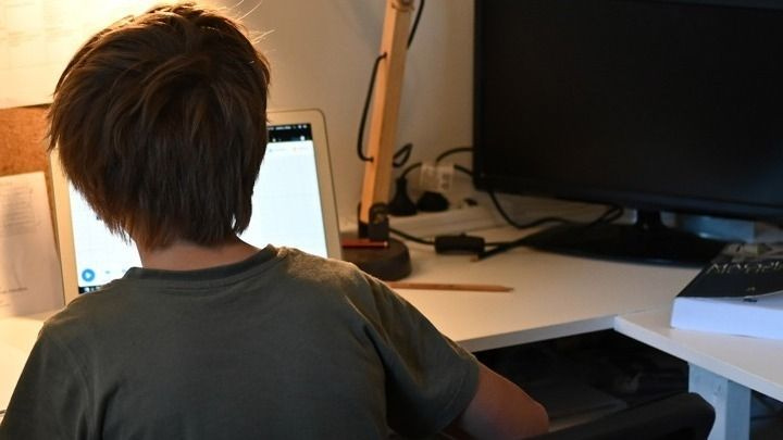 Γερμανία: Αποχή από τα μέσα κοινωνικής δικτύωσης για 1.400 της πέμπτης Δημοτικού στη Γερμανία