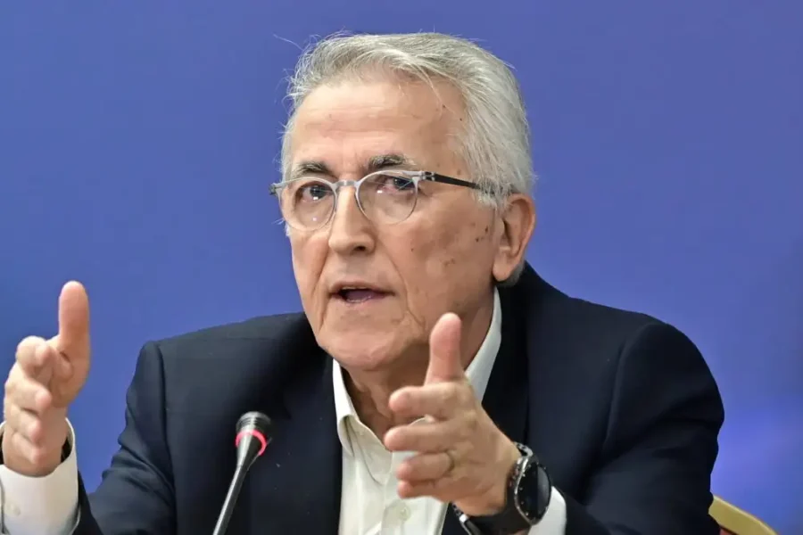 Γιάννης Παναγόπουλος σε ΠΑΣΟΚ: Δεν αντιδικώ με το κόμμα μου, αλλά δεν παραιτούμαι από την ΓΣΕΕ