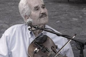 Νίκος Κόμης – Το μαντολίνο που σίγησε…