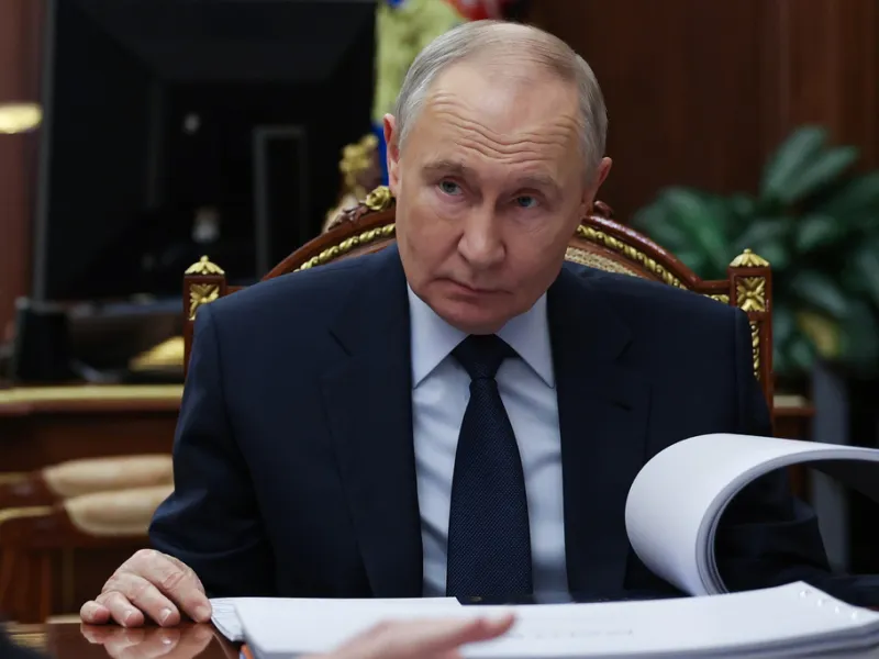 CNN: Ο Έπσταϊν ήθελε να συναντήσει τον Πούτιν – Τα πρόσωπα που εμπλέκονται