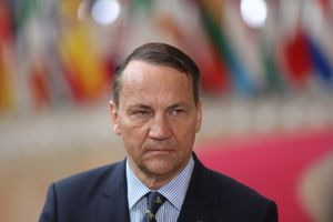 ΥΠΕΞ Πολωνίας: «Σοκαριστική» η στάση της Ουγγαρίας απέναντι στην Ουκρανία