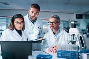 Επιστήμονες δημιούργησαν βιοτεχνολογικές ενώσεις με αντικαρκινικές και αντιφλεγμονώδεις ιδιότητες