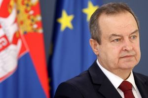 Σερβία: Με πνευμονία, σε κρίσιμη κατάσταση, νοσηλεύεται ο υπ. Εσωτερικών Ντάτσιτς