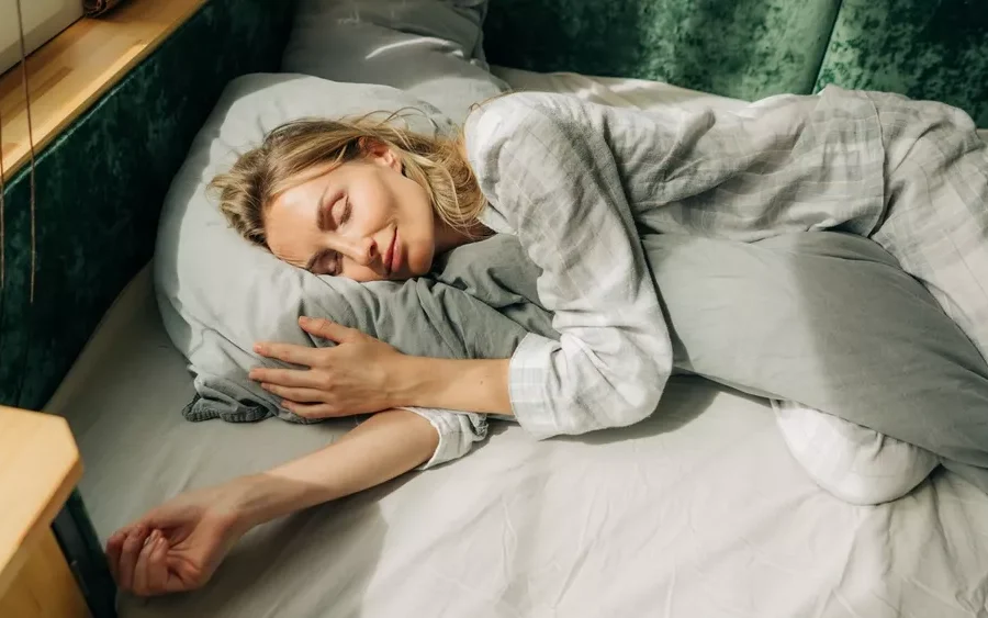 Ο απλός κανόνας 7:1 όταν κοιμάστε προσθέτει έως 4 χρόνια ζωής – Όλα τα μυστικά για τέλειο ύπνο