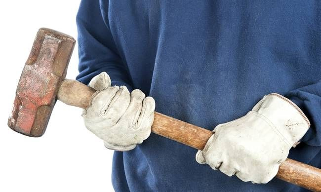 29χρονος κακοποιός πίσω από την επίθεση με βαριοπούλα σε επιχειρηματία του Ηρακλείου