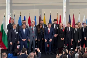 Το κοινό ανακοινωθέν των 13 υπουργών των χωρών του Κάθετου Διαδρόμου