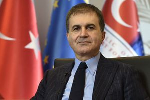 Καλή ευκαιρία η επίσκεψη Μητσοτάκη στην Άγκυρα λέει ο Τσελίκ αλλά θέτει ξανά θέμα αποστρατιωτικοποίησης των νησιών