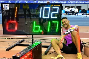 “Πέταξε” στα 6,17μ. ο τρομερός Καραλής και έγινε το Νο2 όλων των εποχών στο επί κοντώ