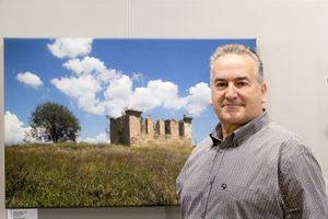 Με δύο ξεναγήσεις ολοκληρώνεται σήμερα η έκθεση φωτογραφίας του Νίκου Μπασιά