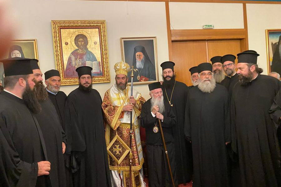 «Άξιος»-Σε κλίμα συγκίνησης η χειροτονία του νέου Μητροπολίτη Λάμπης, Σφακίων και Συβρίτου