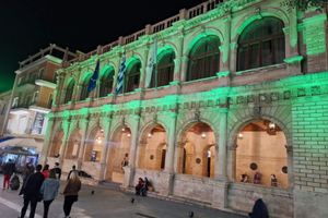 Στα… πράσινα η Λότζια για την Παγκόσμια Ημέρα Χολαγγειοκαρκινώματος