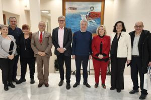 Το νέο «Πράσινο» Σχολείο στο επίκεντρο της συνάντησης του Περιφερειάρχη Κρήτης με τον Γενικό Γραμματέα των Ευρωπαϊκών Σχολείων