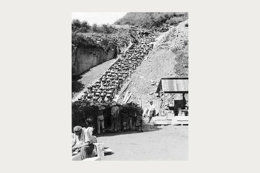 Από τους Λάκκους Χανίων  στο στρατόπεδο συγκέντρωσης Μαουτχάουζεν