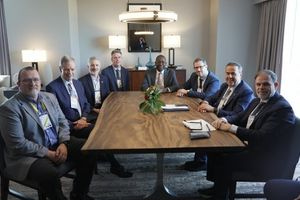 Συνάντηση Στ. Παπασταύρου με Chevron: Σεισμικές έρευνες νοτίως της Κρήτης έως το τέλος του 2026