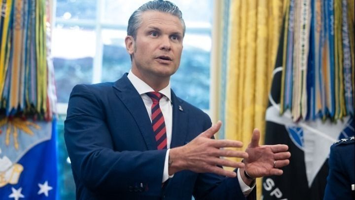 “Συνεχίστε μέχρι τέλους, είμαστε στο πλευρό σας” δήλωσε ο υπ. Άμυνας των ΗΠΑ Πιτ Χέγκσεθ