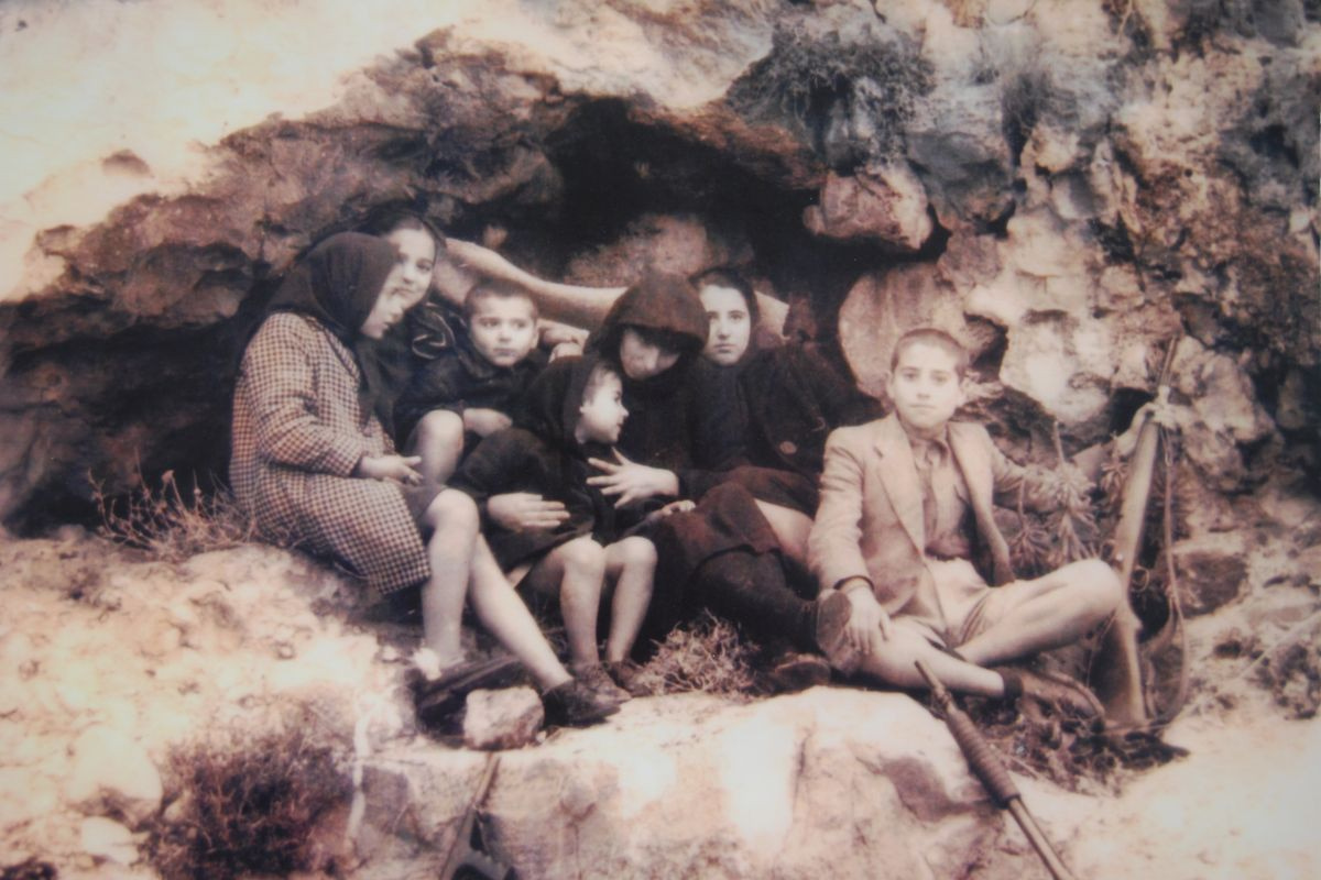 Αγγλία Ιωάννου Δραμουντάνη – Παπαδάκη